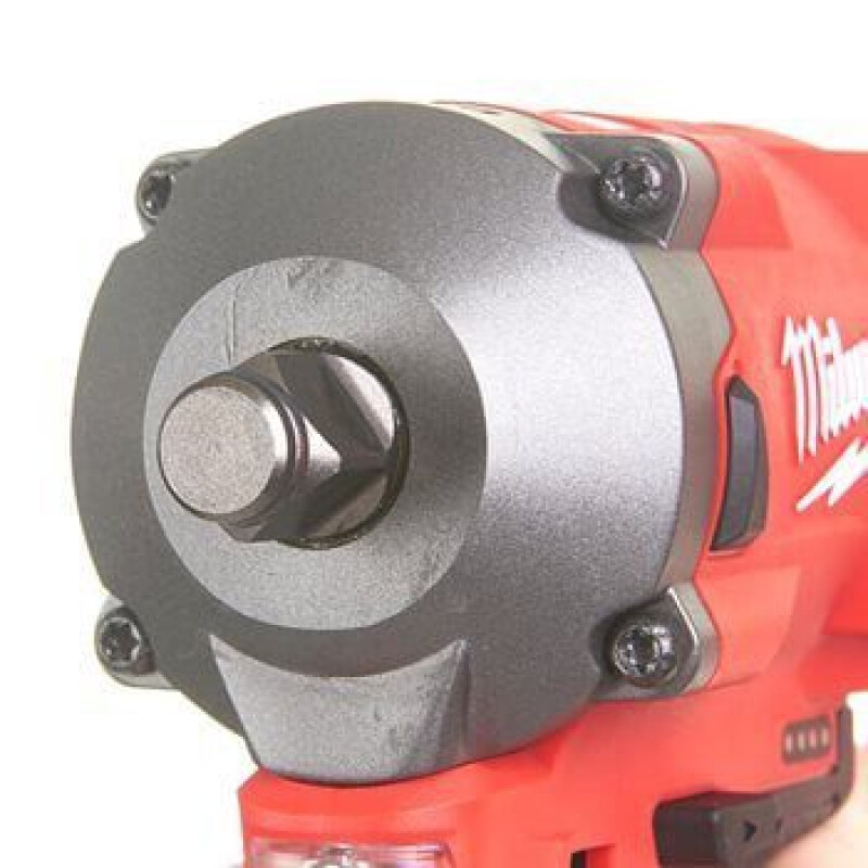 Pistola Impacto 1/2" Milwaukee 339Nm + 2 baterias (2Ah e 4Ah) + carregador + mala