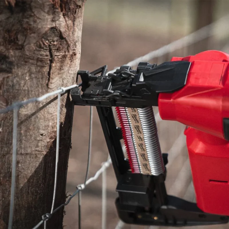 Grampeador Milwaukee M18 FFUS-0