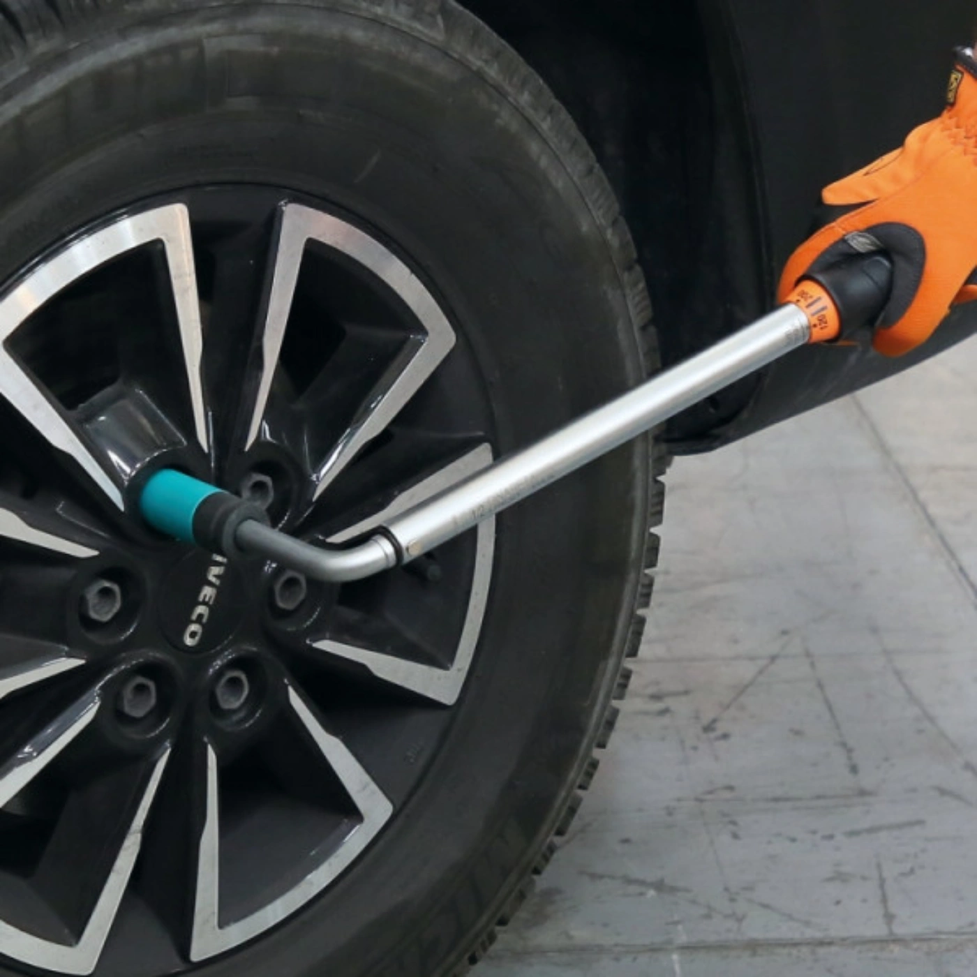 Chave Dinamométrica em L com 5 Níveis de Aperto para Rodas 610L/5L – BETA 3