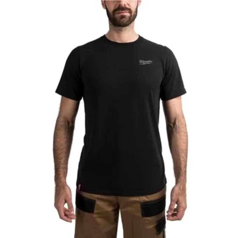 T-shirt Preta Híbrida MILWAUKEE® – Conforto Leve e Mobilidade para Profissionais Ativos
