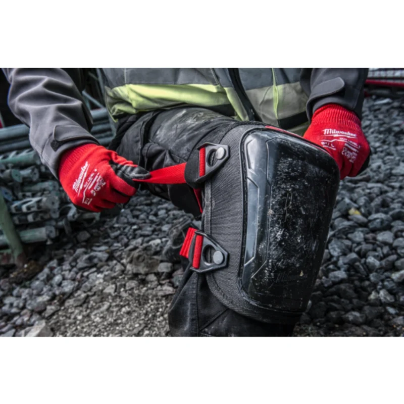 Joelheiras_de_Trabalho_Flexíveis_com_Correias_Ajustáveis_(2)[1]