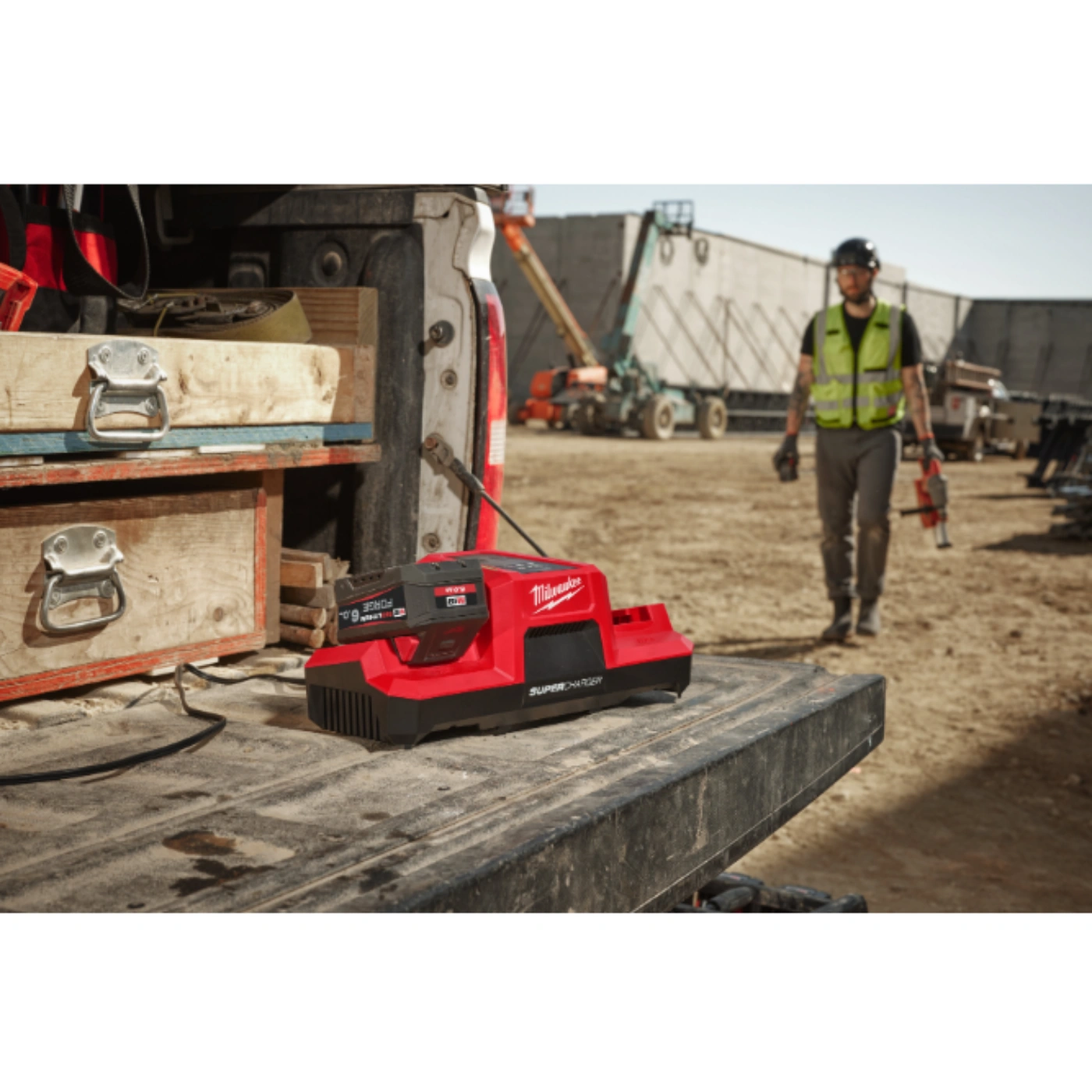 Super carregador duplo M18™ - MILWAUKEE 13