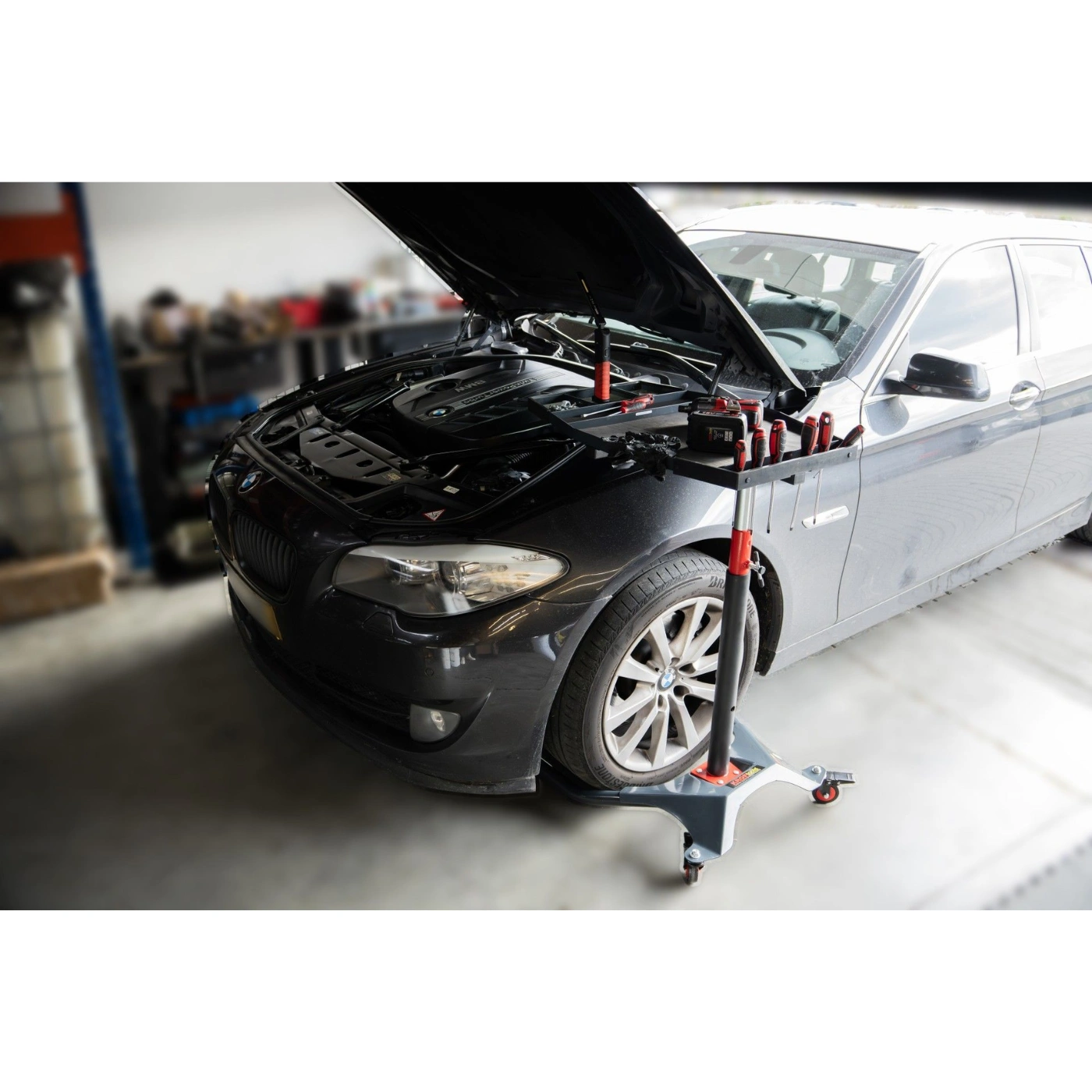Bandeja Móvel p/ Serviços Automotivos - Kroftools 7